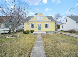 554 Lake St, Adrian, MI 49221