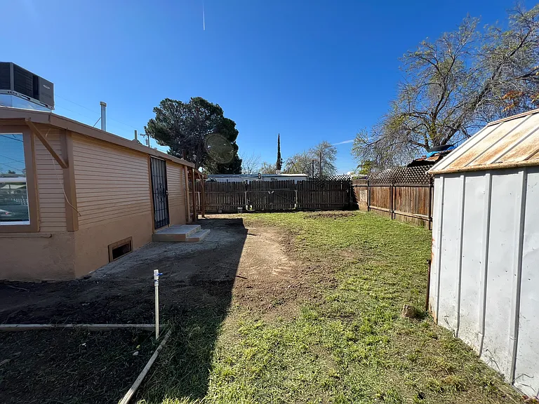 437 Oildale Dr — Photo 30