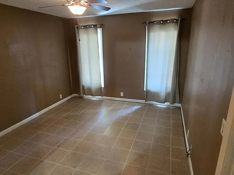 23 Vaqueria Ln — Photo 5