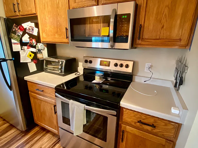 2217 Lincoln Ave — Photo 5