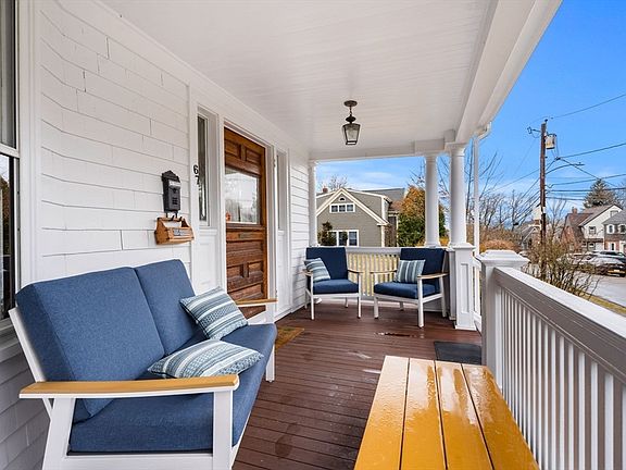 4th image of 67 Frothingham St