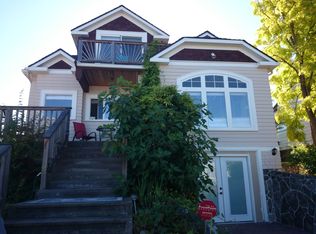 6736 36th Ave SW, Seattle, WA 98126