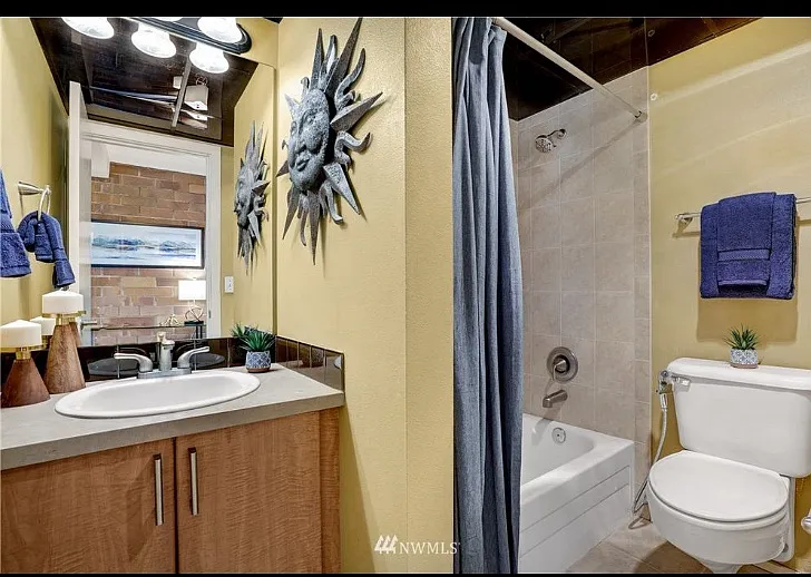 905 Cherry St #203 — Photo 8