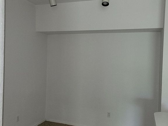 5th image of 826 Camargo Way Unit 308