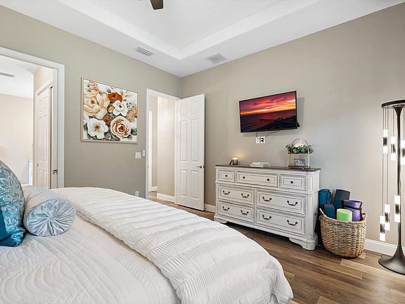 3rd image of 57 Green Cir