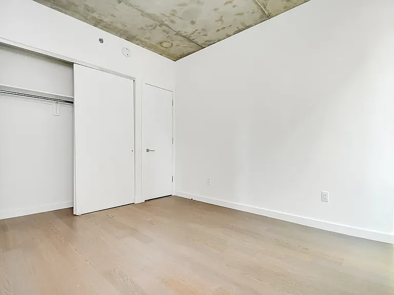 281 Union Ave #3F — Photo 4