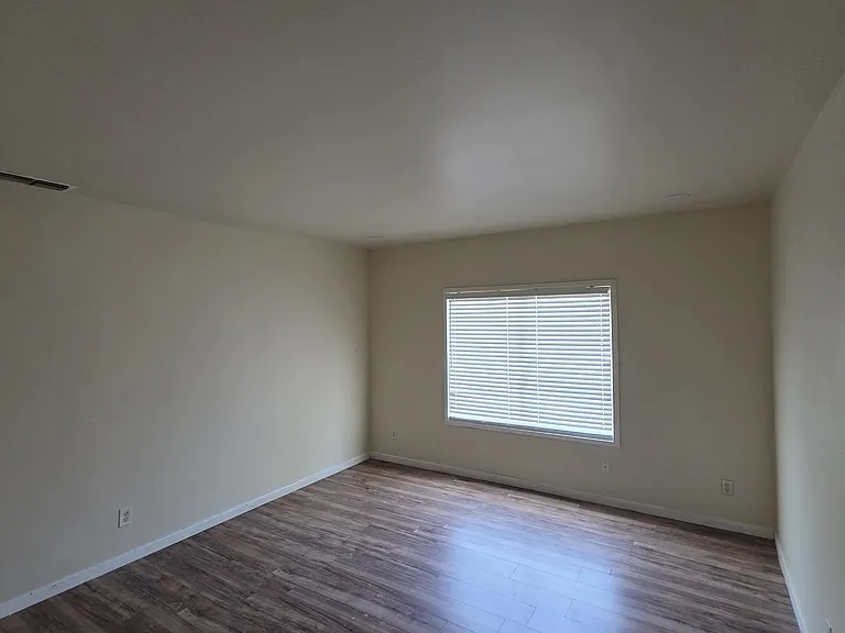 3524 Huntsman Dr — Photo 11
