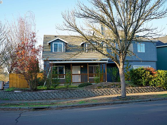 3rd image of 7398 NE Nelly St