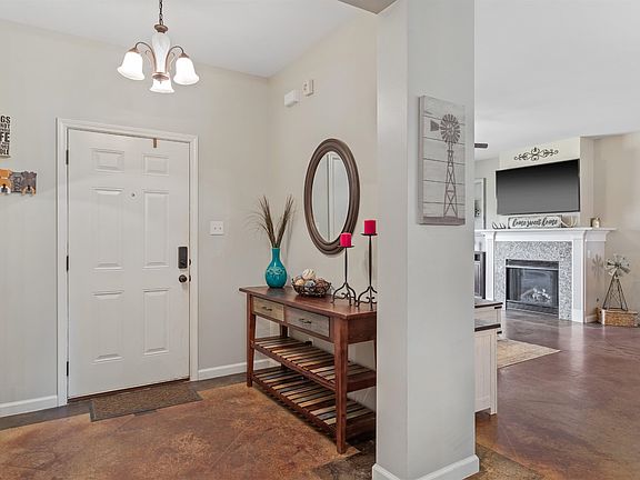 3rd image of 8819 Stony Glen Dr