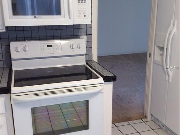 4th image of 1024 N Shore Dr NE Unit 1