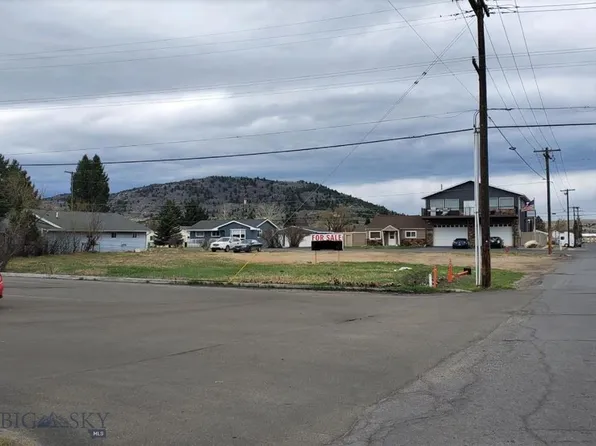3302 Busch St, Butte, MT 59701