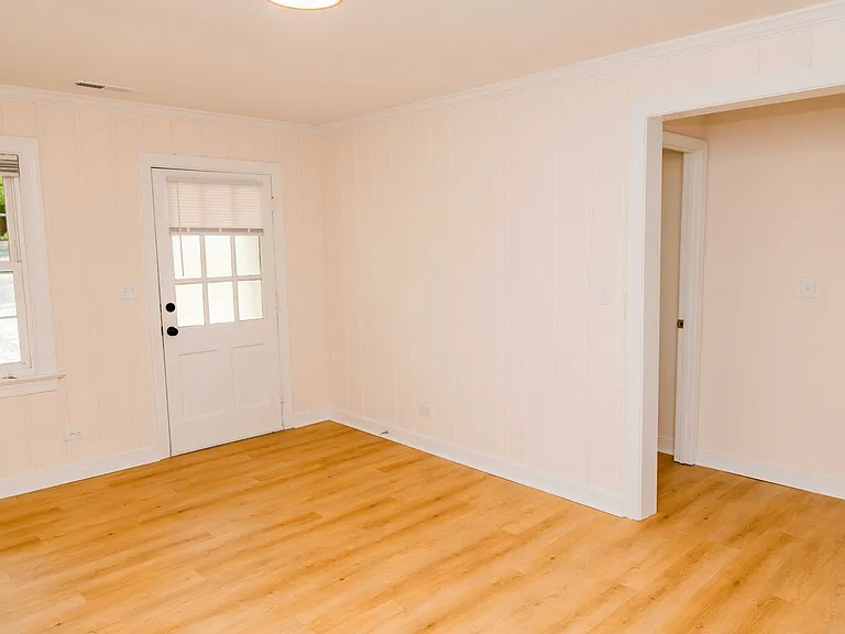 103 Cresap Rd — Photo 33
