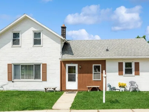 107 North Main STREET, Iron Ridge, WI 53035