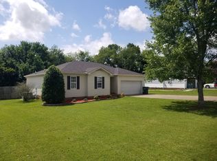 714 Fields Ln, Lebanon, TN 37087