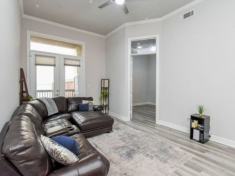 300 Saint Joseph Pkwy #421 — Photo 2