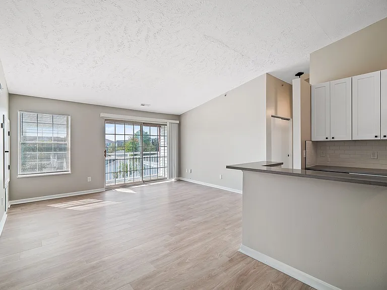 Cherry Tree Village Apartments — Photo 169