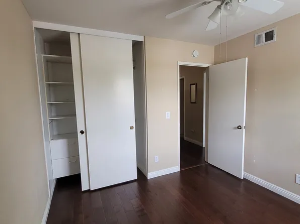 26120 Sabado Ct, Santa Clarita, CA 91355