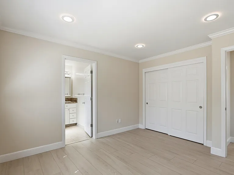 107 Kim Louise Dr #1 — Photo 15