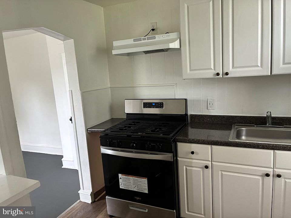1st image of 2503 46th St