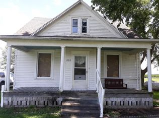 12912 Ferrin Rd, Carlyle, IL 62231