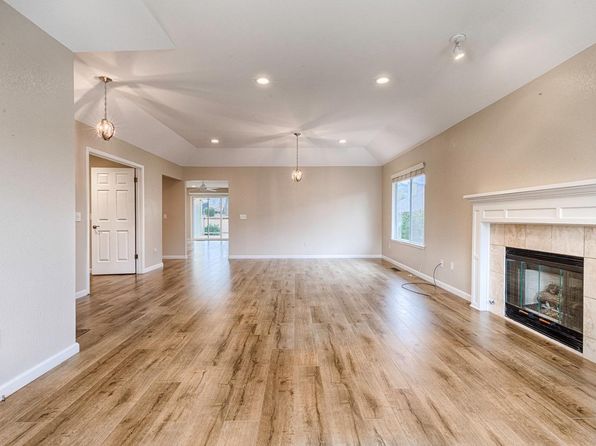 8151 Oakmont Drive, Santa Rosa, CA 95409