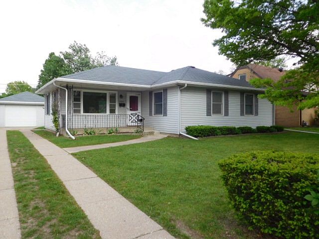 1st image of 2440 Colorado Ave