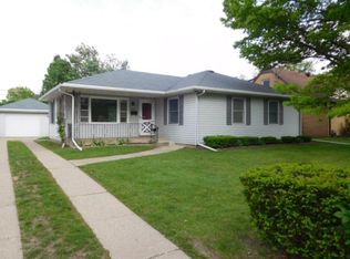 2440 Colorado Ave, Rockford, IL 61108