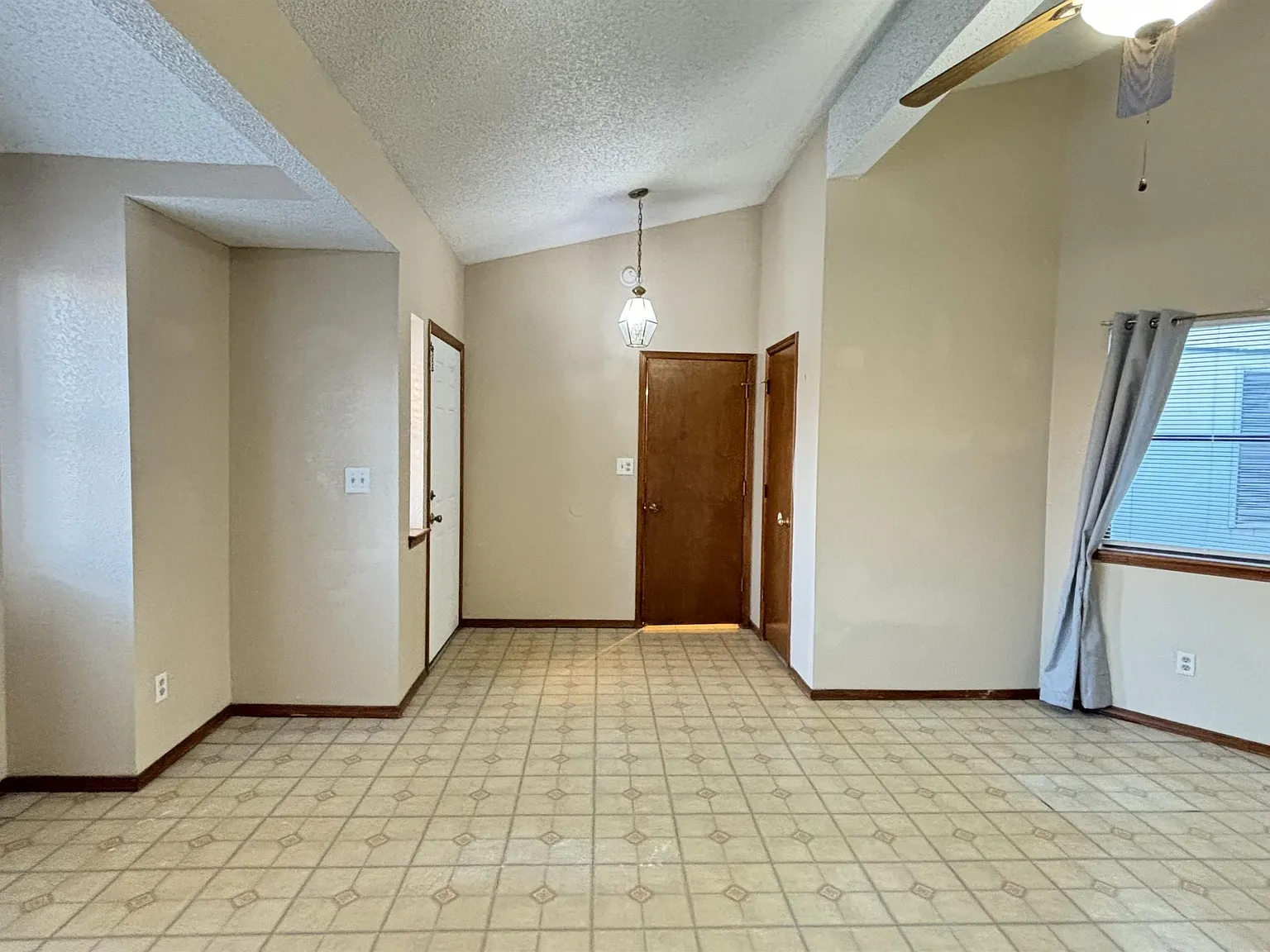 10960 Delafield Drive Unit A — Photo 4