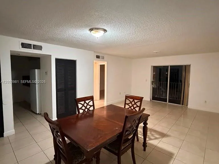 8200 SW 210th St #303 — Photo 4
