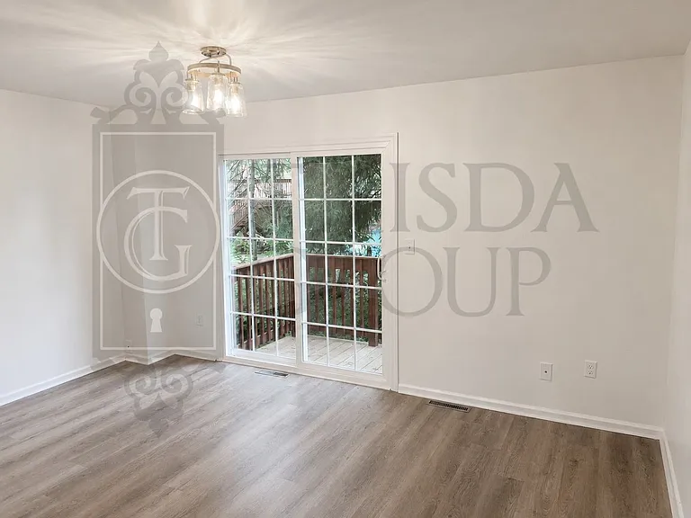 215 West St — Photo 4