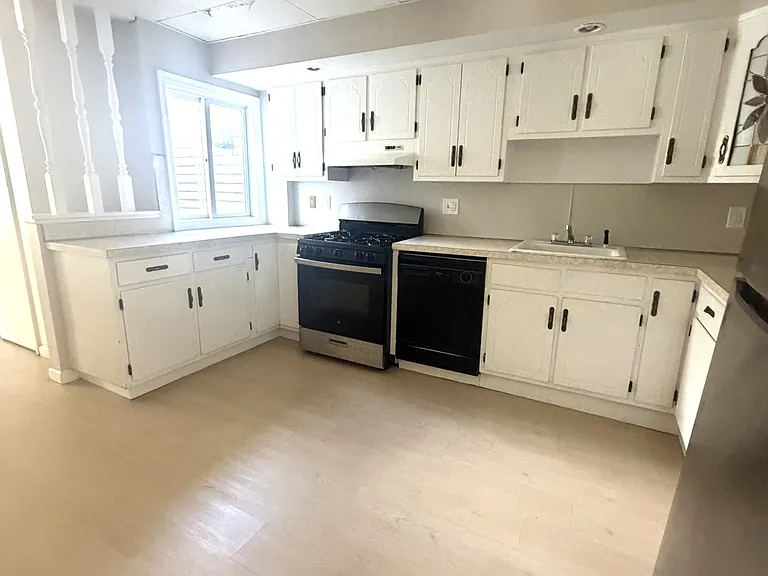 1614 Price St #1 — Photo 2