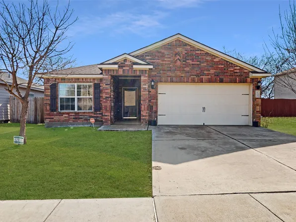 405 Misty Mountain Dr, Fort Worth, TX 76140