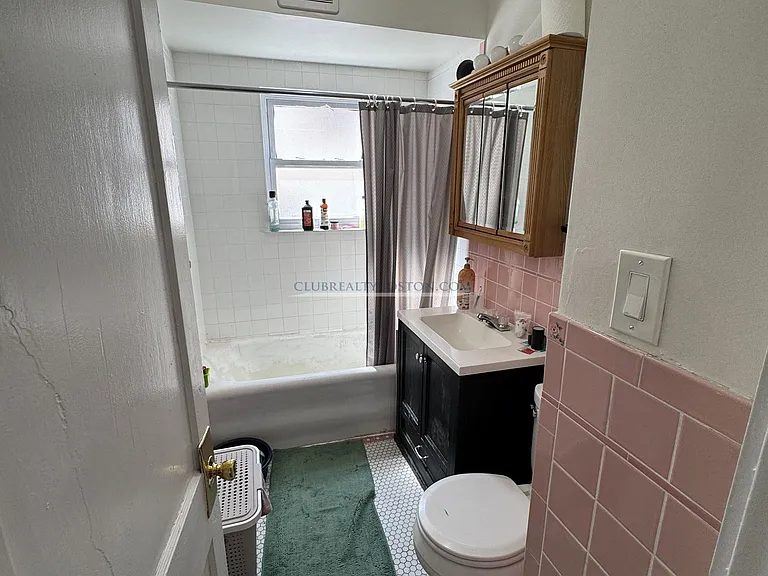 44 Blenford Rd #1 — Photo 12