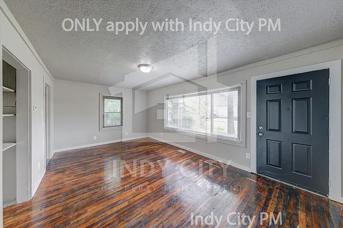 2 bed, 1.0 bath, 780 sqft, $1,350 — Photo 4