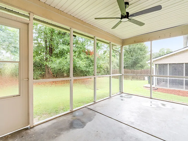 243 Brookshire — Photo 34