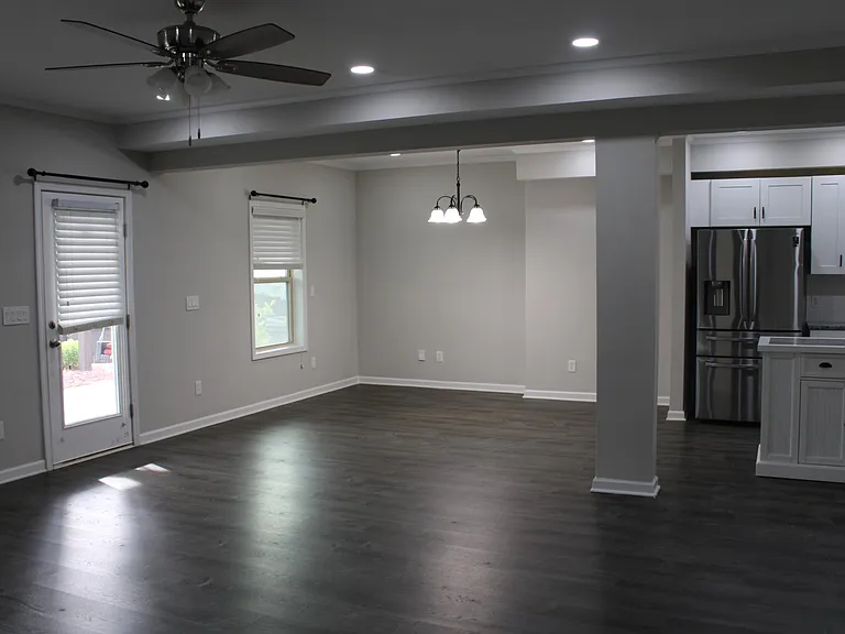 2940 Furlong Ct — Photo 25