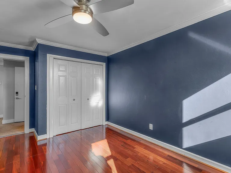 1915 Colonial Ave #6 — Photo 20