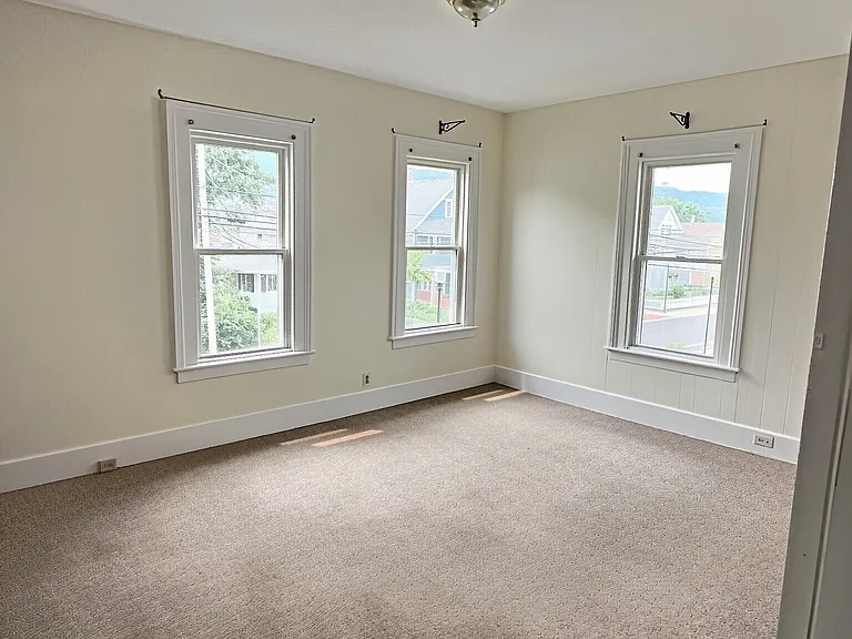 290 Wakelee Ave #2 — Photo 5