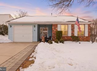 9 Deep Hollow Ln N, Columbus, NJ 08022