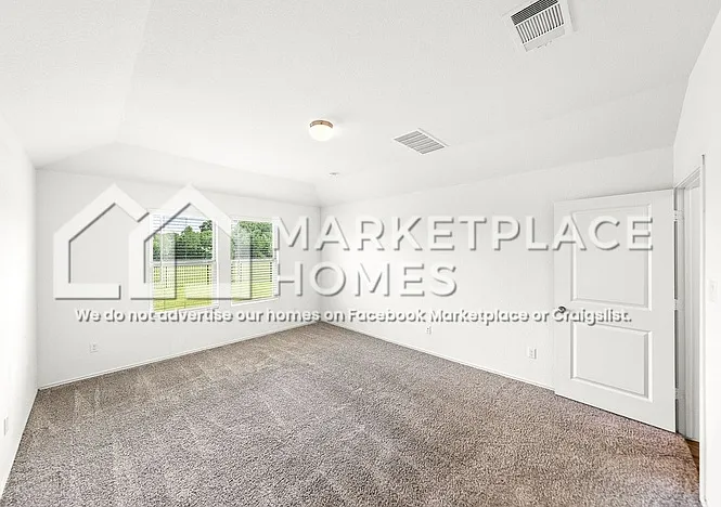 3416 Pauling Loop — Photo 15