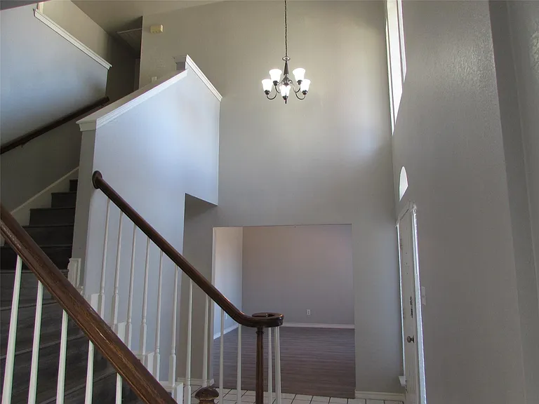 1509 Alamosa Dr — Photo 17