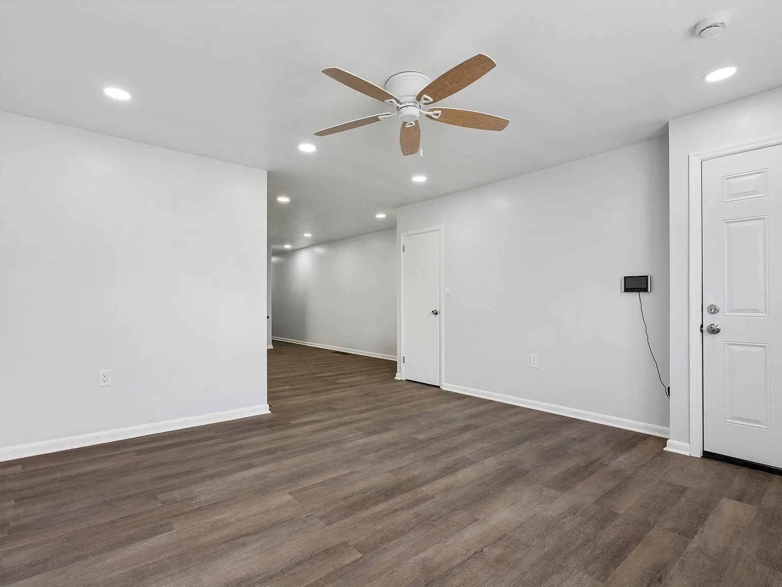 2 bed, 1100 sqft, $1,800 — Photo 4