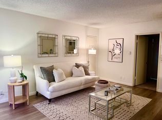 1225 Barry Ave #2, Los Angeles, CA 90025