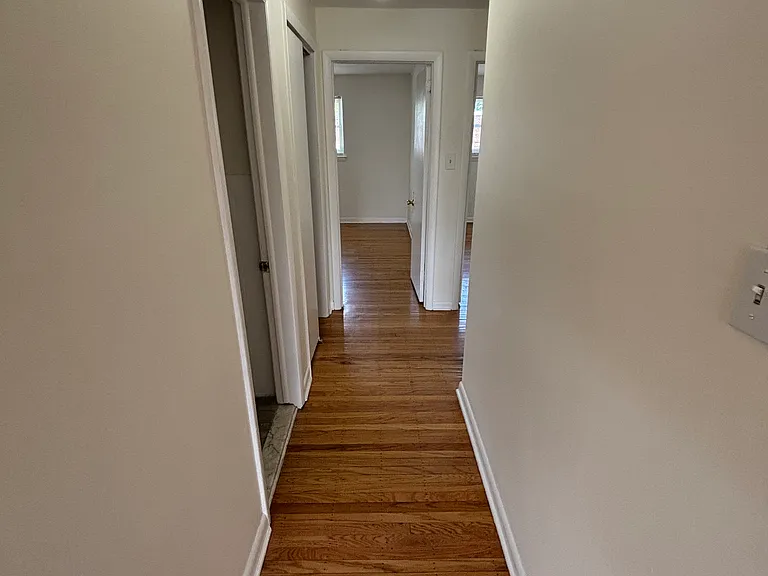 321 Chapel Ave #B — Photo 3