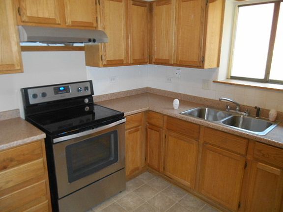 2nd image of 2535 W Foster Ave APT Gn