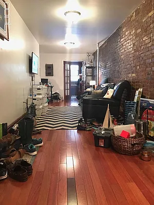 Rented by Point NYC | media 40