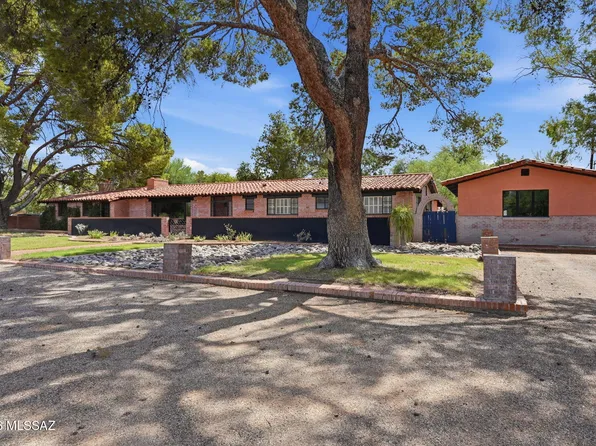 6550 E Miramar Dr, Tucson, AZ 85715