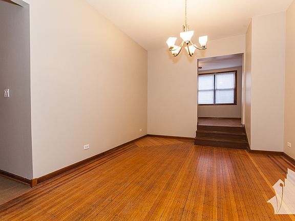 5th image of 615 W Oakdale Ave #Rh