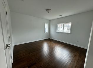 457 Home Ave #2, Staten Island, NY 10305