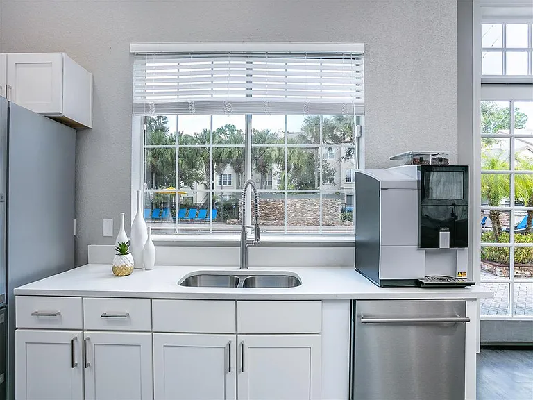 Alvista Metrowest — Photo 45
